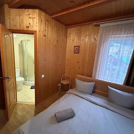 любе * ヤブルニツァ