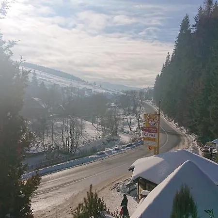 любе ヤブルニツァ