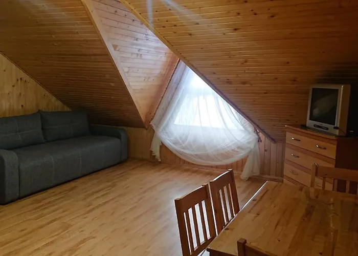 Otel любе Yablunytsia