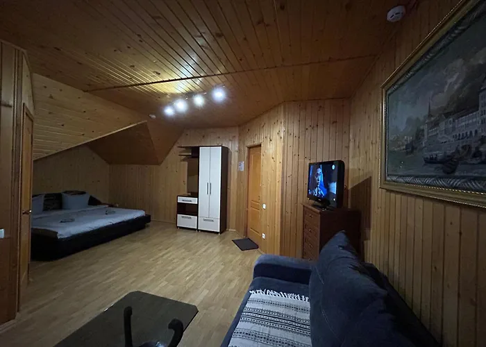 Otel любе Yablunytsia
