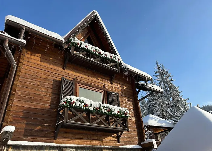 любе Otel *