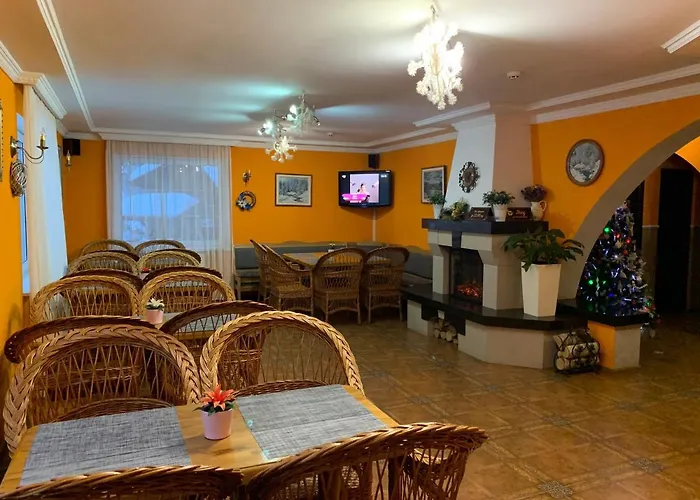 любе Otel *