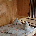 любе Hotel *