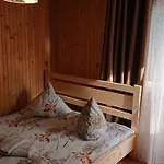 любе *