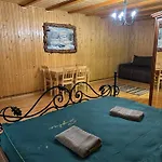 Hotel любе *