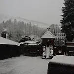 Hotel любе *