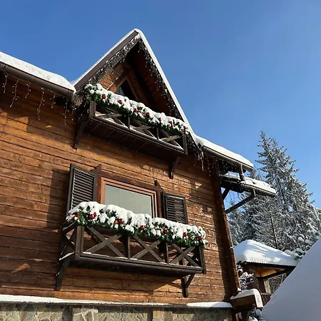 любе Hotel *