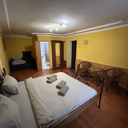 Hotel любе Jablunycja