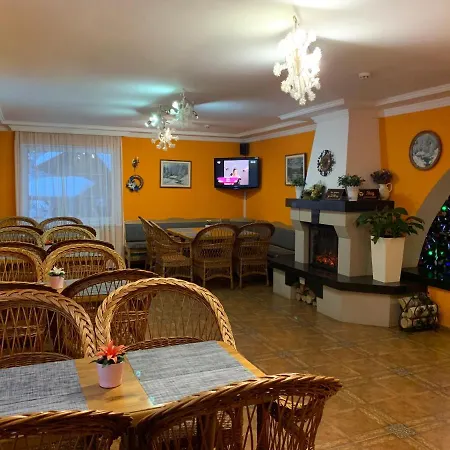 любе Hotel *
