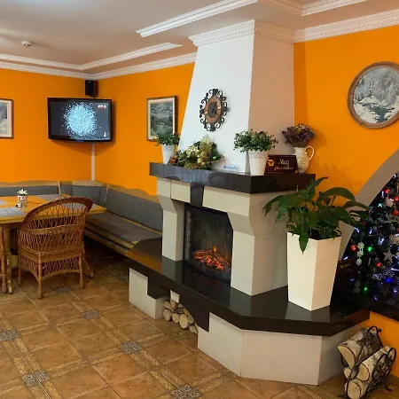 любе Otel *