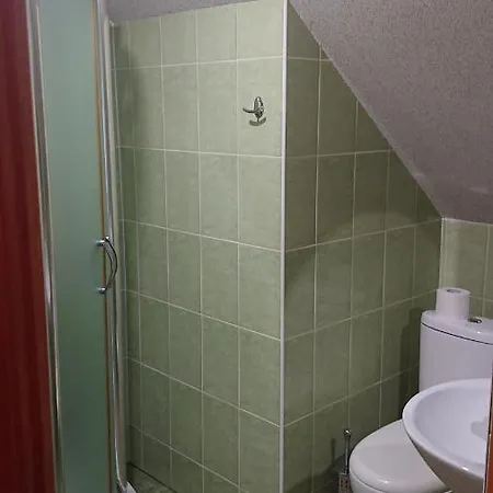 Hotel любе *
